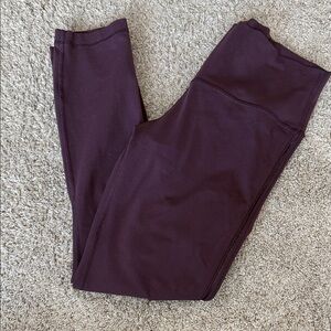 Lululemon Dark Purple Leggings with mesh slit on sides. Best sz 6